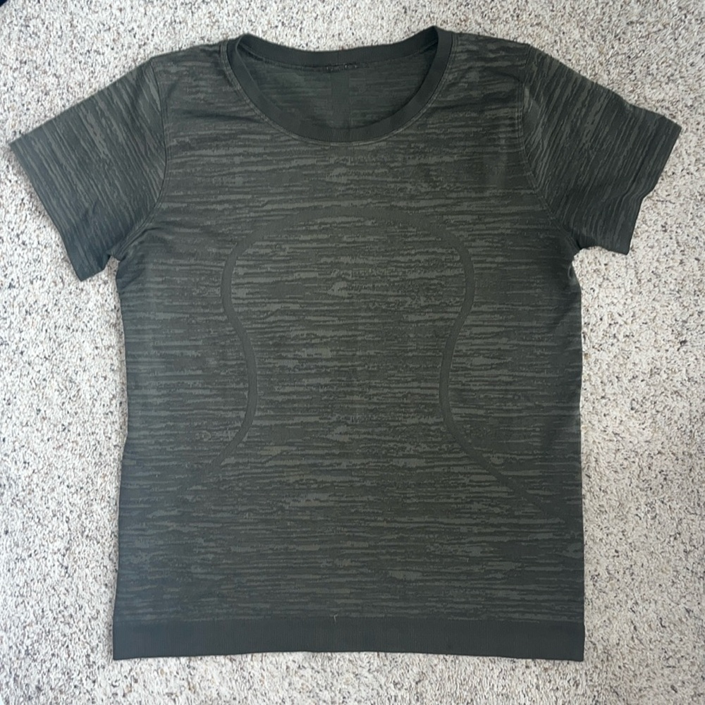 Lululemon Swiftly Tech